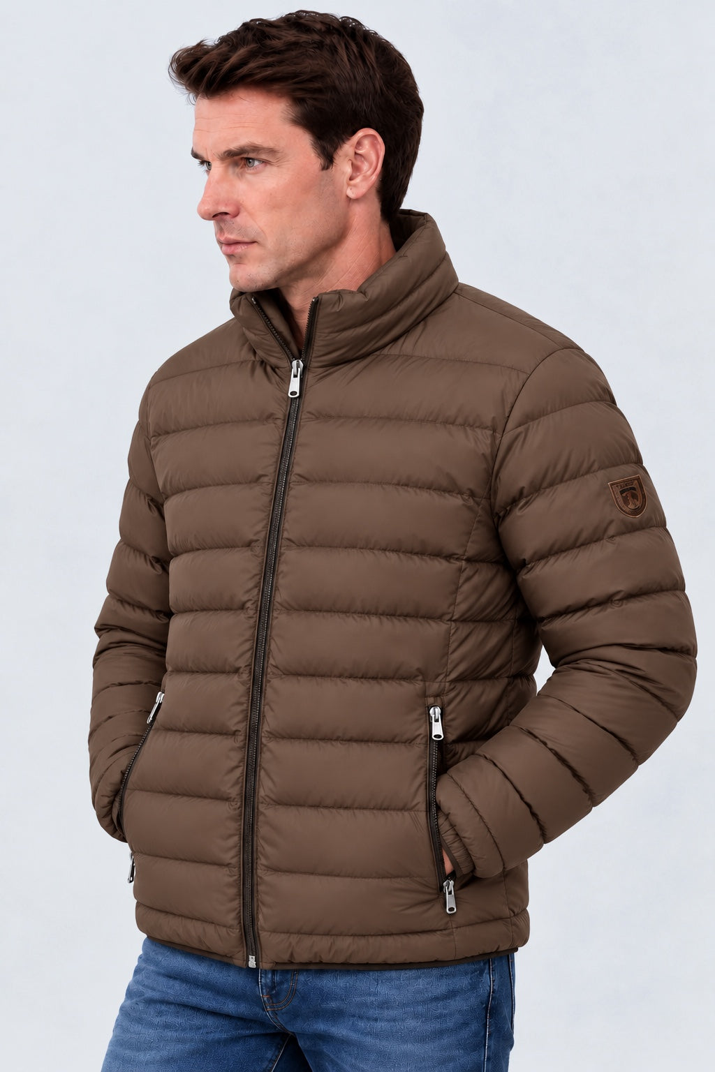 Steppjacke aus Polyester mit Stehkragen in cappuccino, Ansicht 3