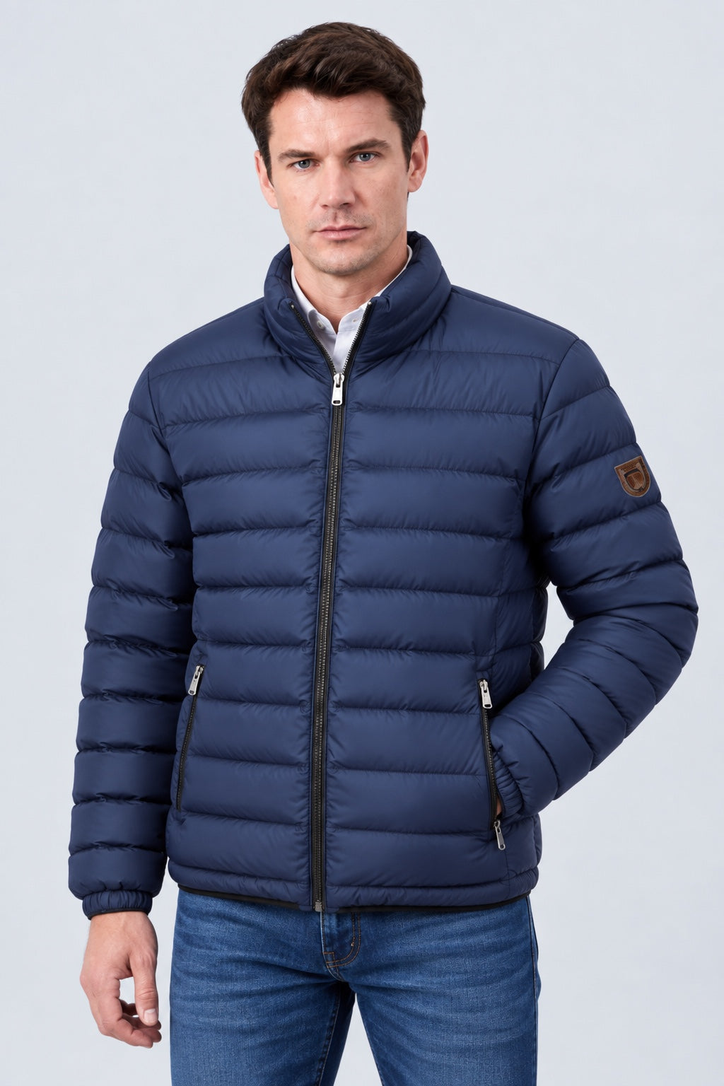 Steppjacke aus Polyester mit Stehkragen in navy, Ansicht 2