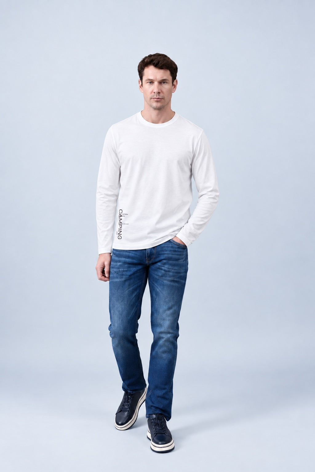 Langarm‑T‑Shirt aus Modal‑Baumwoll‑Mix mit Statement‑Print in off white