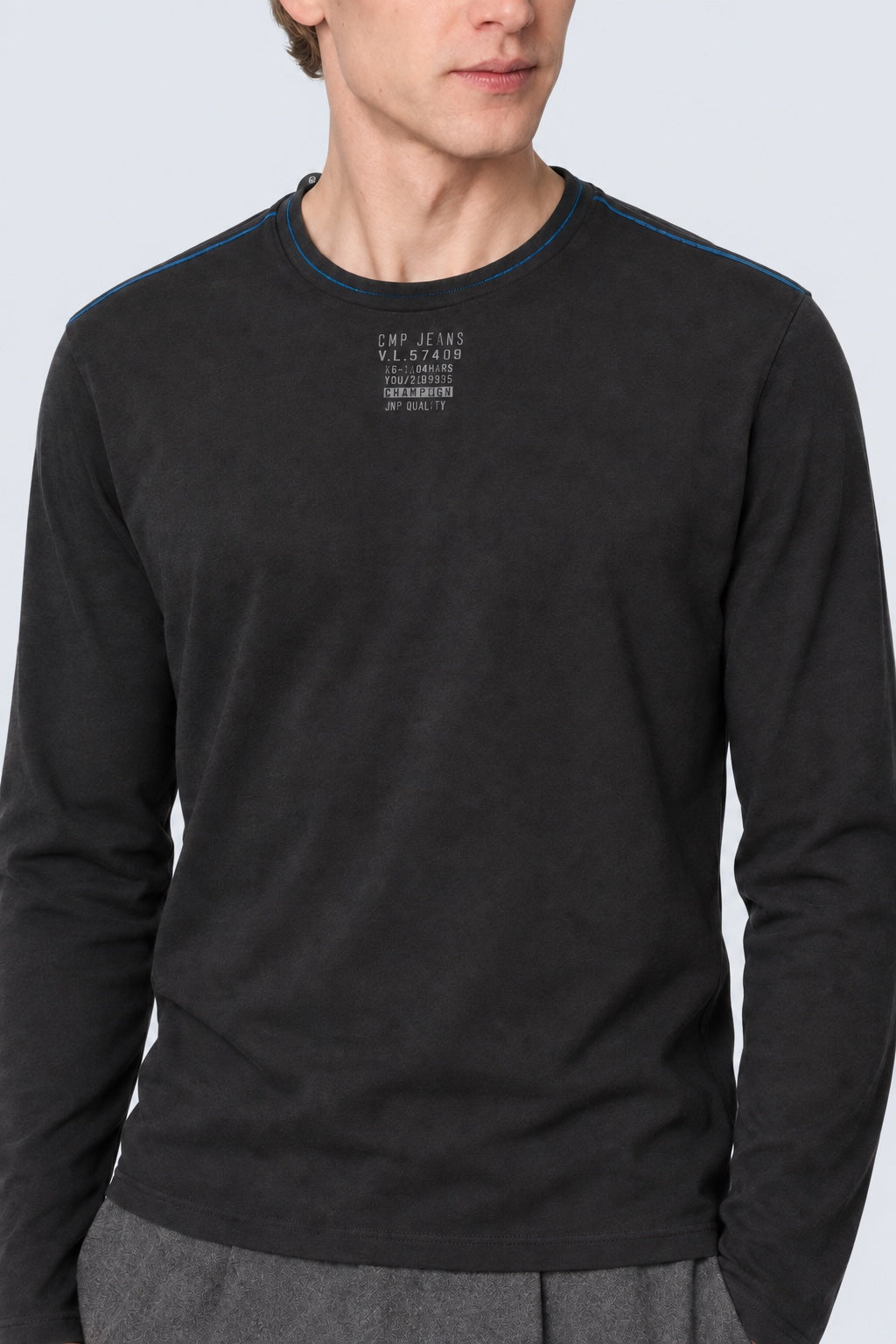 Langarm‑T‑Shirt aus Modal‑Baumwoll‑Mix mit Rundhalsausschnitt in black, Ansicht 3