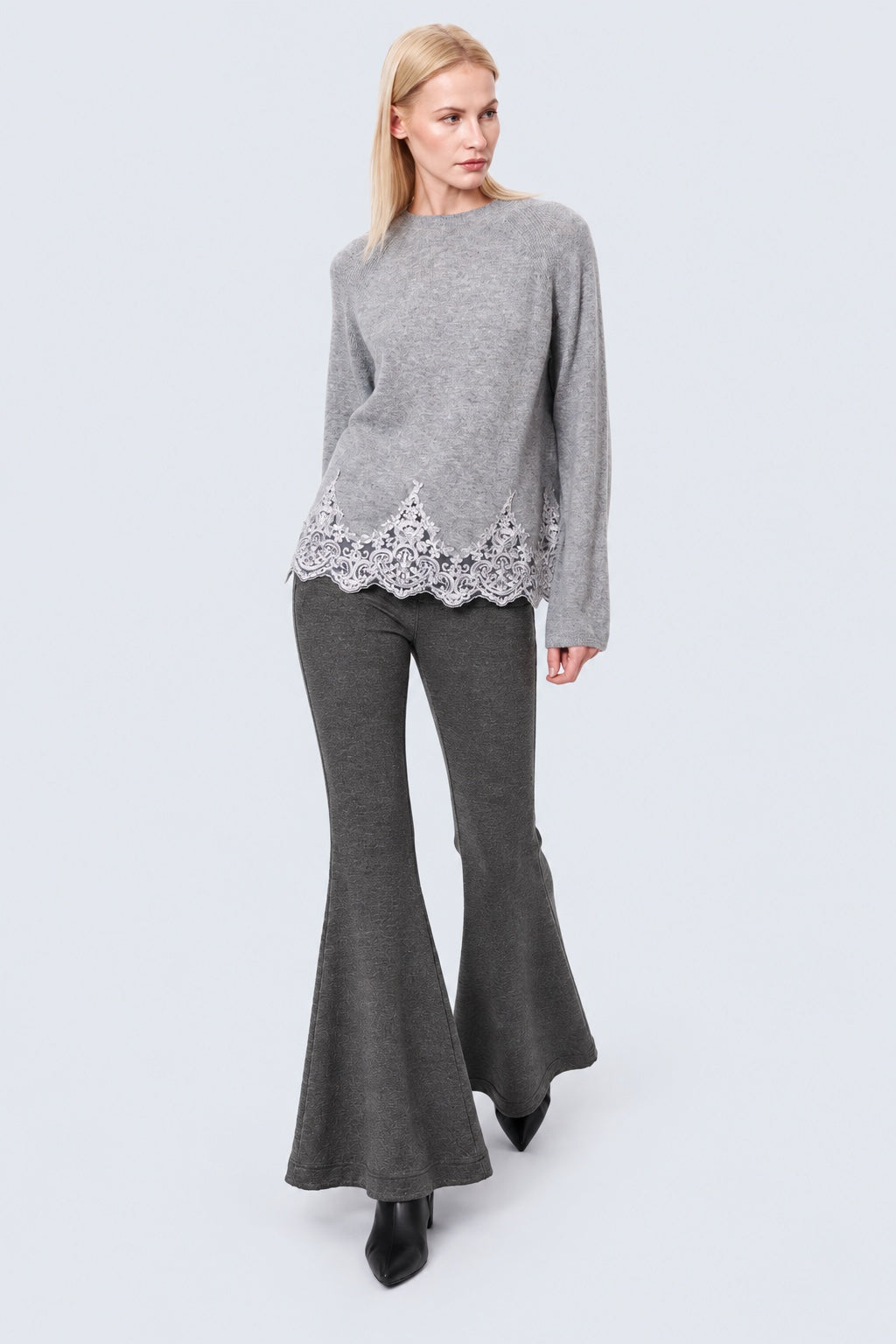 Sweat‑Hose aus Viskose‑Elasthan mit weitem Bein in d.grey mel, Ansicht 3