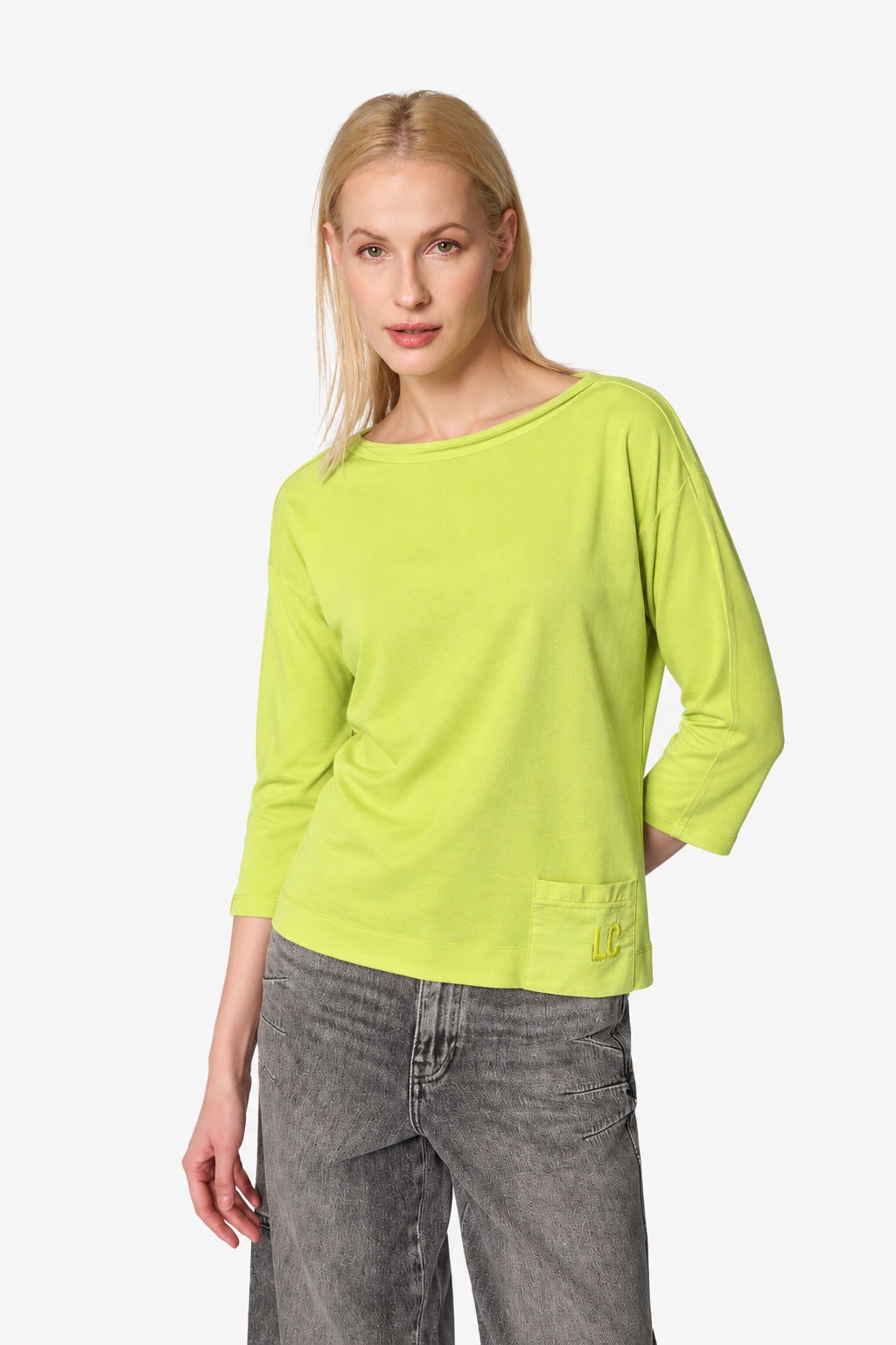 T‑Shirt aus Baumwoll‑Elasthan mit 3/4‑Arm und Logo‑Detail in green glow, Ansicht 3