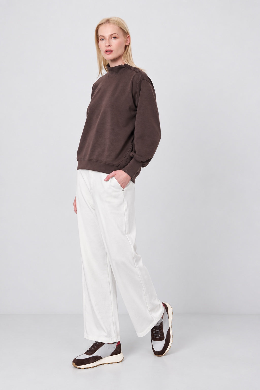 Wide Leg Hose aus Lyocell‑Baumwoll‑Mix in Cordoptik in off white
