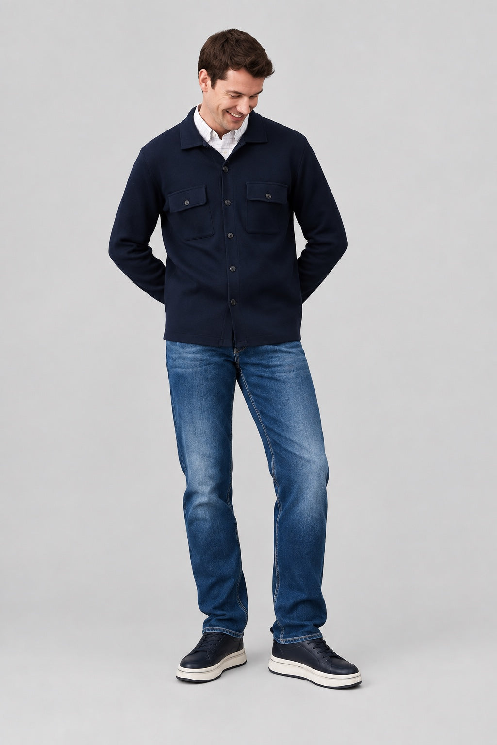 Rika Barrel Jeans aus Baumwoll-Mix in Blue-Denim-Waschung in dark blue, Ansicht 3