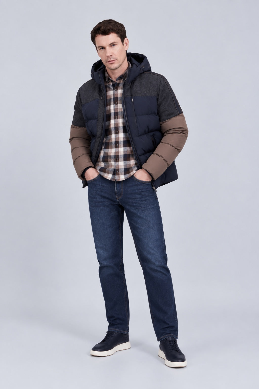 Dean Regular Slim Jeans aus Baumwoll-Polyester-Mix in Smoke-Navy-Waschung in smoke navy, Ansicht 2