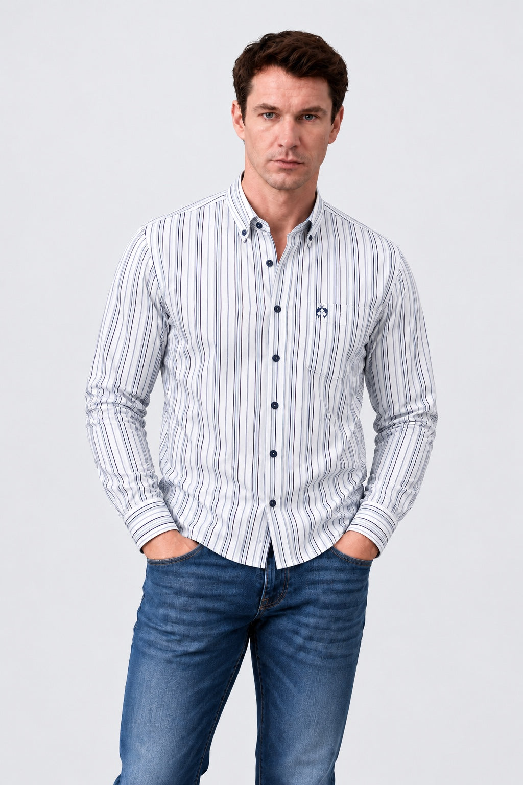 Button‑Down‑Hemd aus Baumwolle mit Streifenmuster in camel stripe 1, Ansicht 2