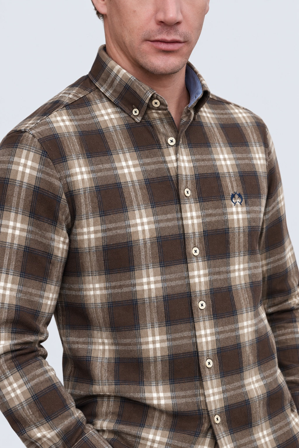 Button‑Down‑Hemd aus Baumwoll‑Mix mit Karomuster in brown check 2, Ansicht 3
