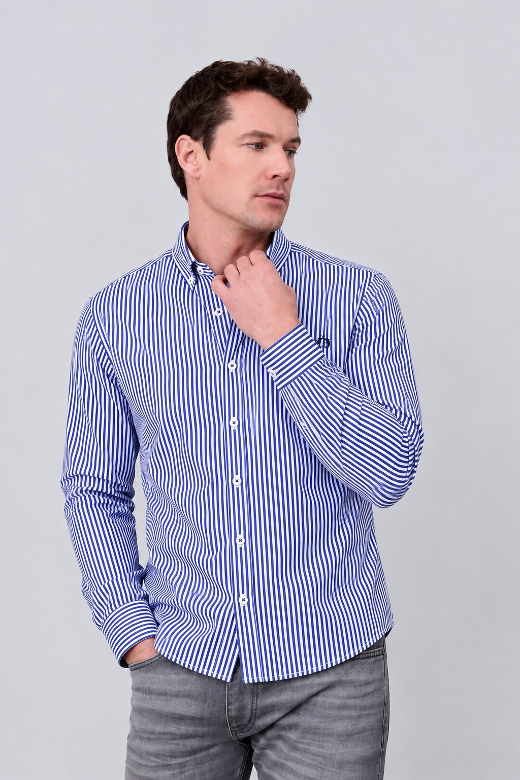 Streifenhemd aus Baumwolle mit Button‑down‑Kragen, Modern Fit in indigo stripe 1, Ansicht 3