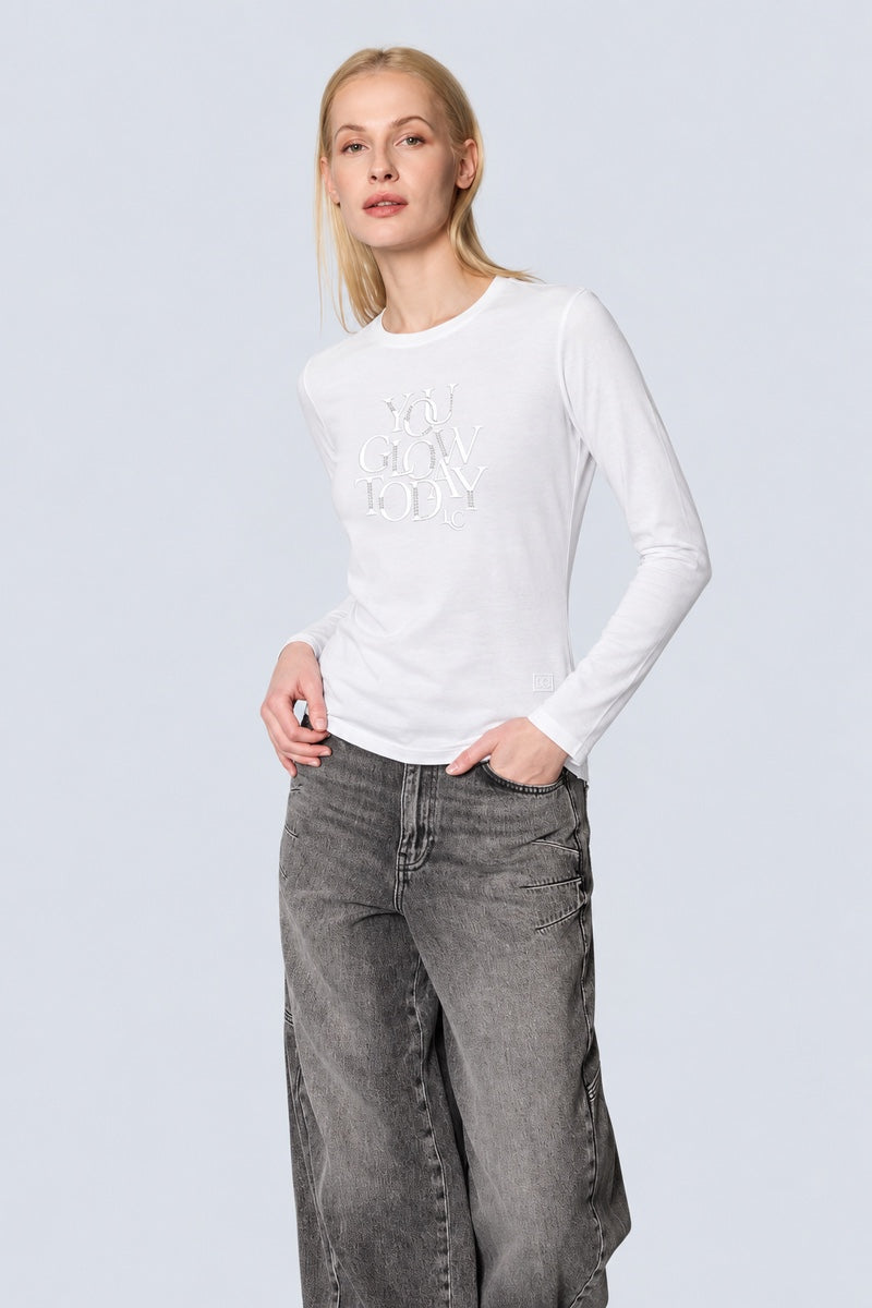 Langarm‑T‑Shirt aus Baumwolle‑Modal‑Mix mit Statement‑Print in off white, Ansicht 2