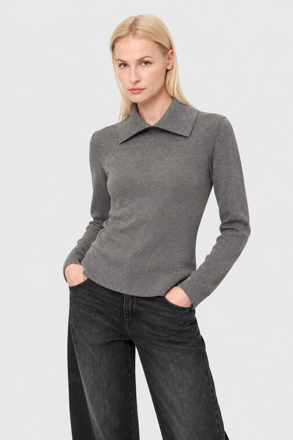 Strickpullover mit Rollkragen und Hemdkragen‑Detail in grey mel, Ansicht 2