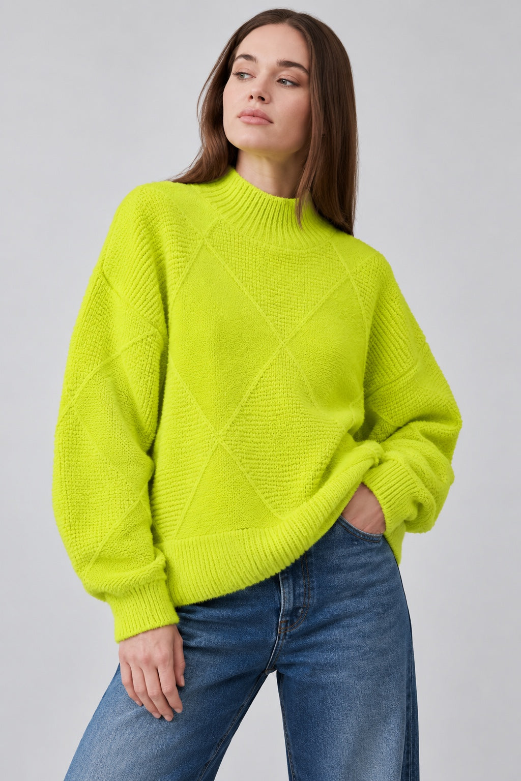 Strickpullover aus Polyamid mit Stehkragen und Strukturmuster in green glow, Ansicht 3