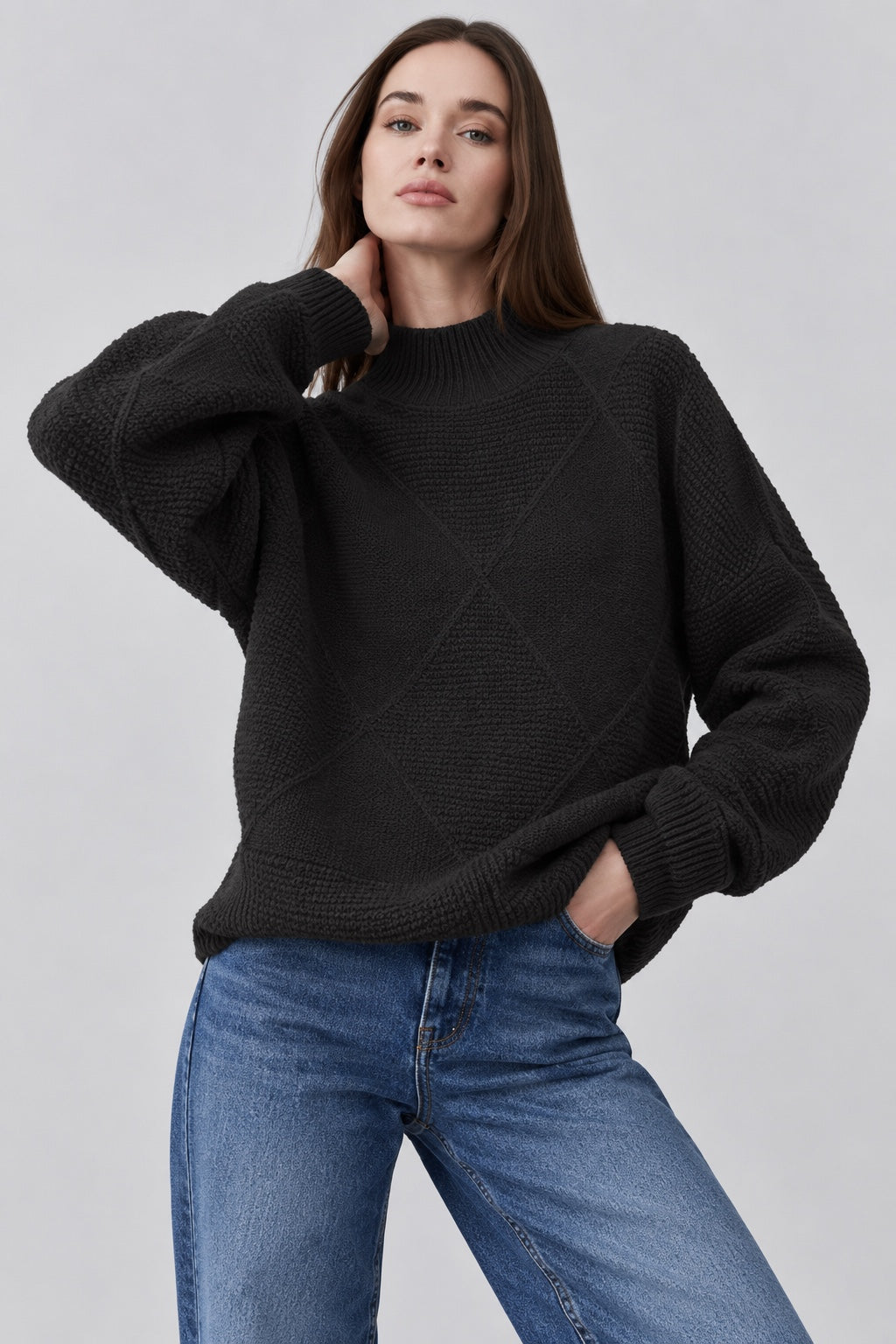 Strickpullover aus Polyamid mit Stehkragen und Strukturmuster in black, Ansicht 3