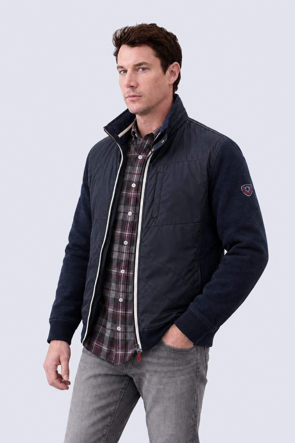Jacke mit Stehkragen in Materialmix‑Optik in navy combi 1, Ansicht 2