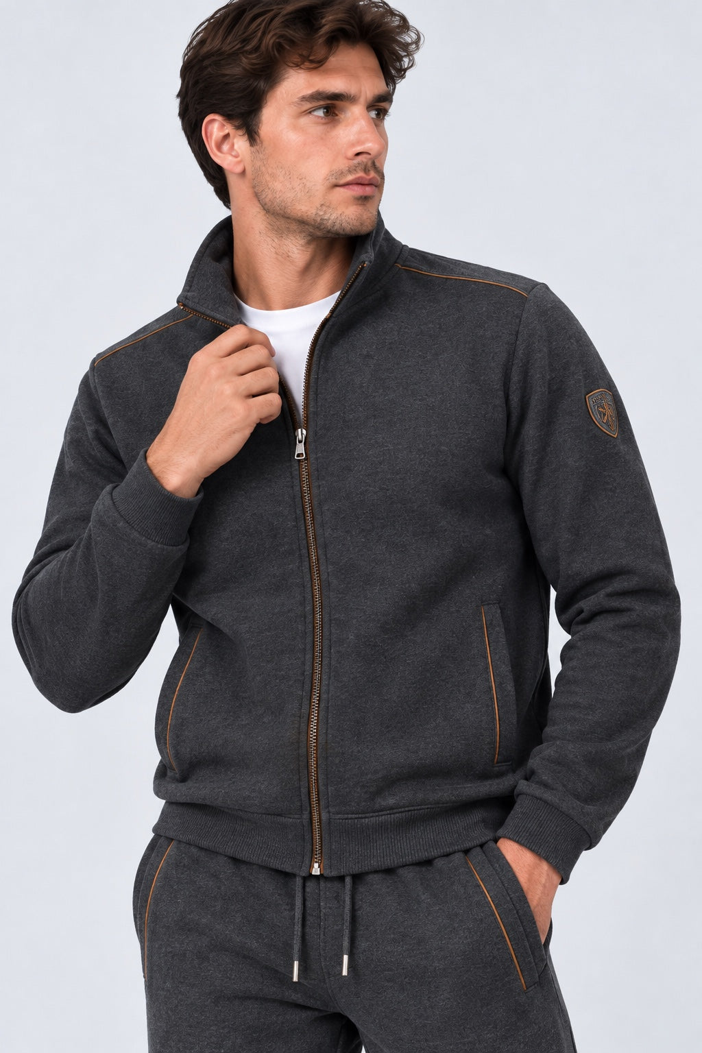 Sweat‑Jacke aus Baumwoll‑Polyester‑Mix mit Stehkragen in anthra mel.