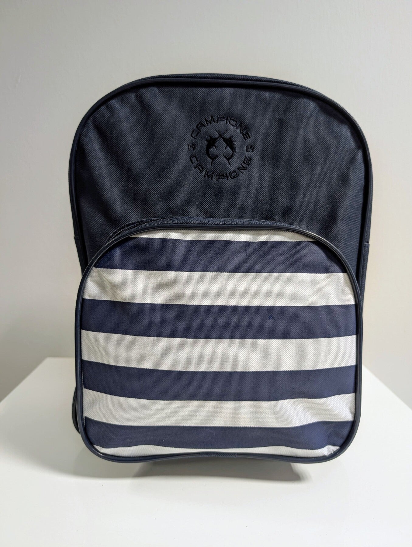 Backbag