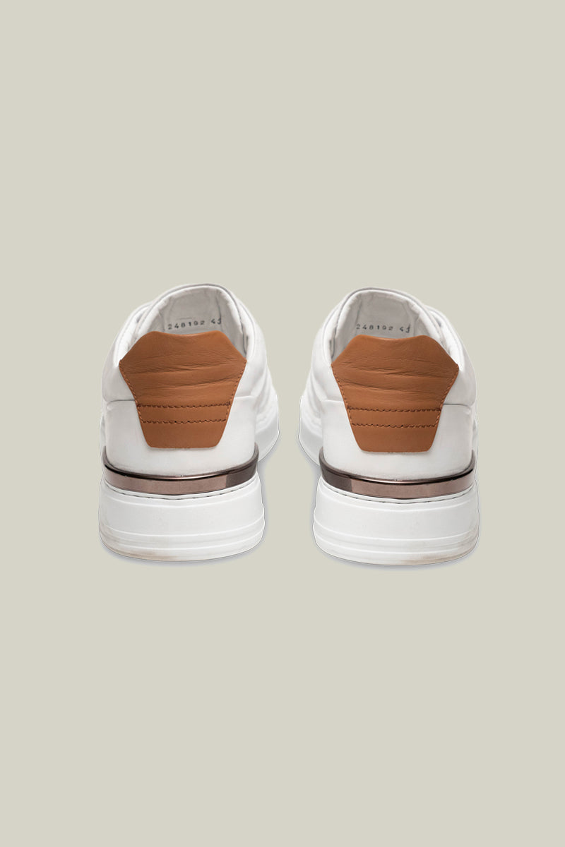 Leather sneakers with concealed lacing.