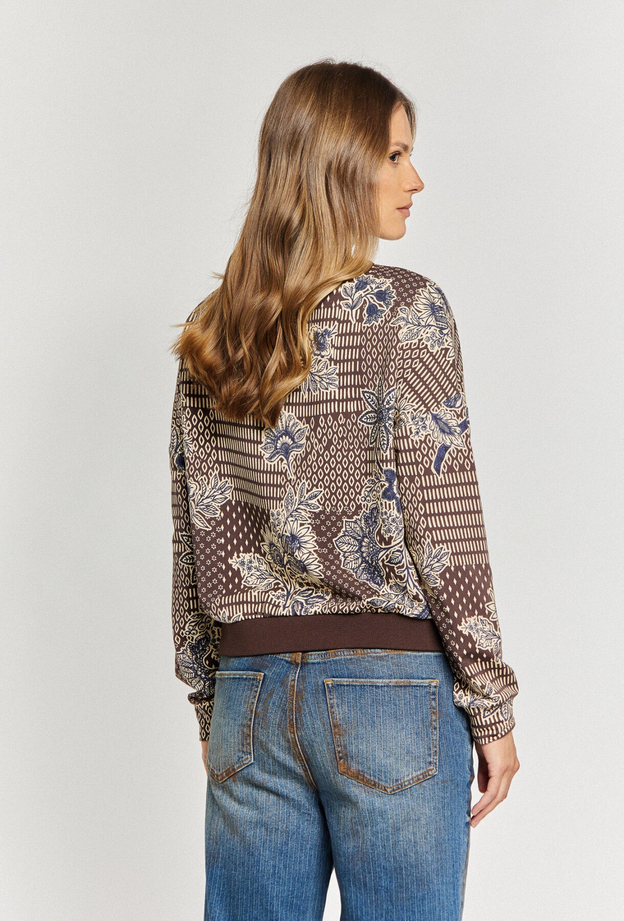 Lia Sweatshirt