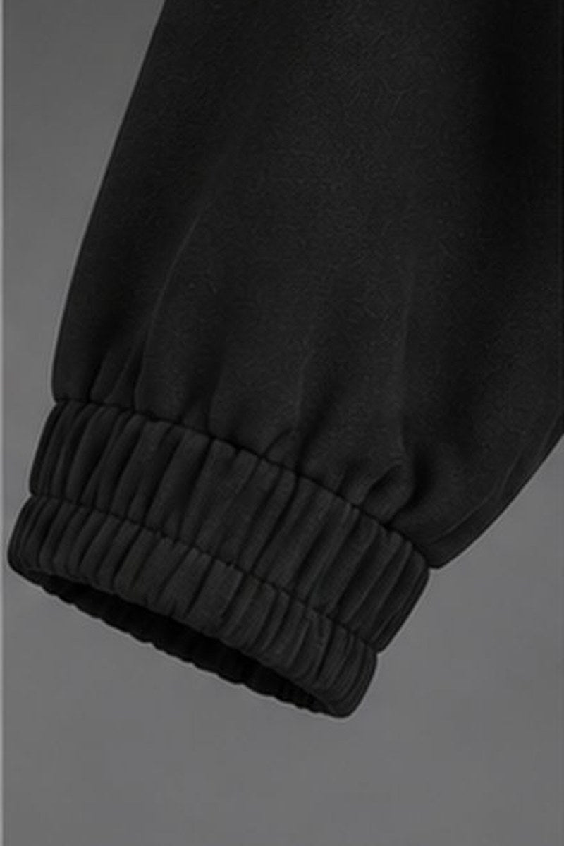 Detail: elastisches Ärmelbündchen